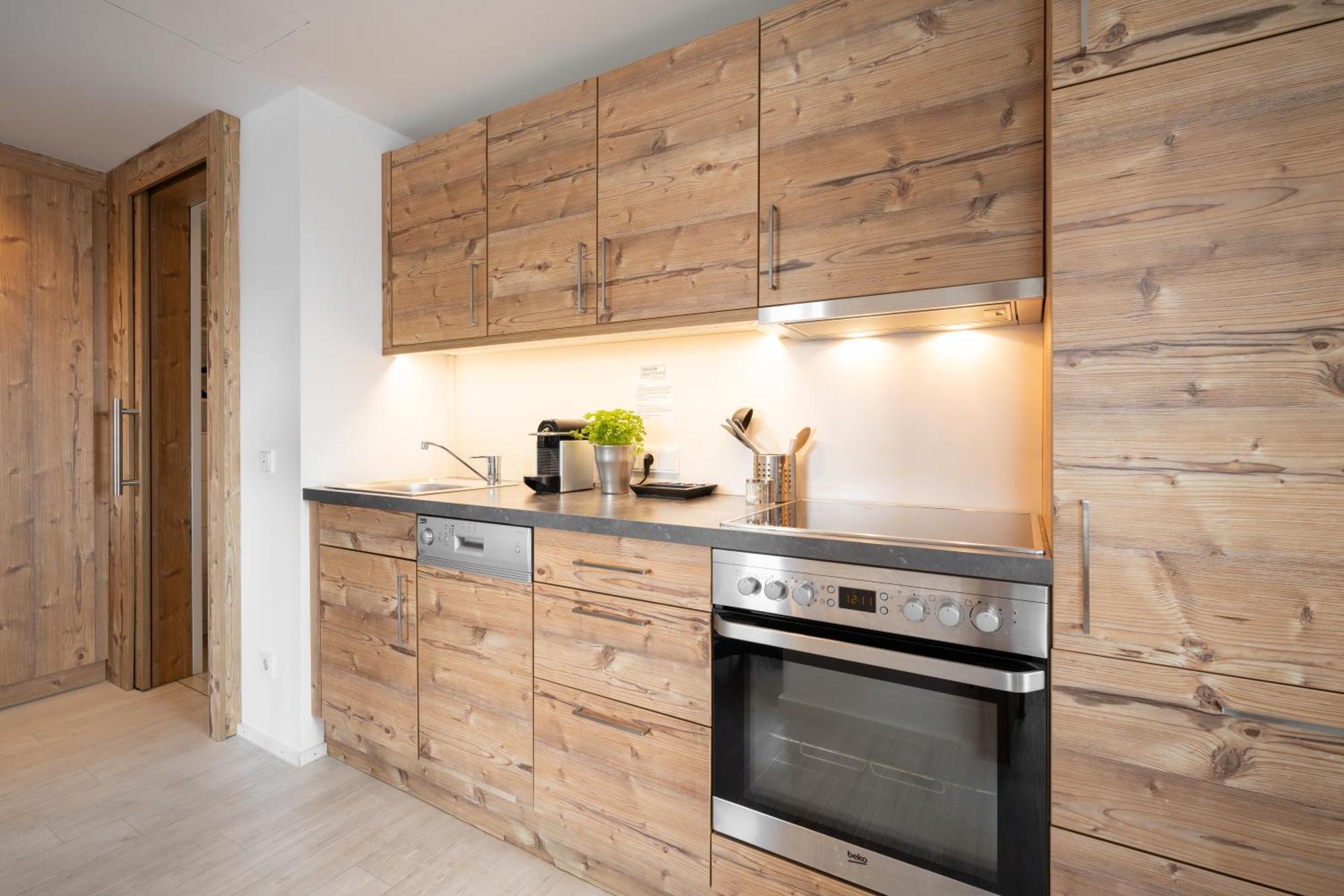 Snooze Apartments Holzkirchen  Dış mekan fotoğraf